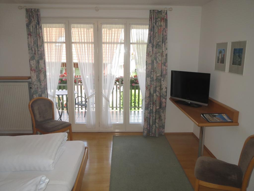 Gaestehaus Frohe Aussicht Kressbronn am Bodensee Esterno foto